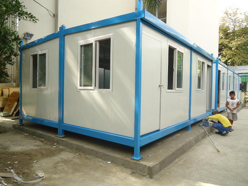 Adjoining Container 